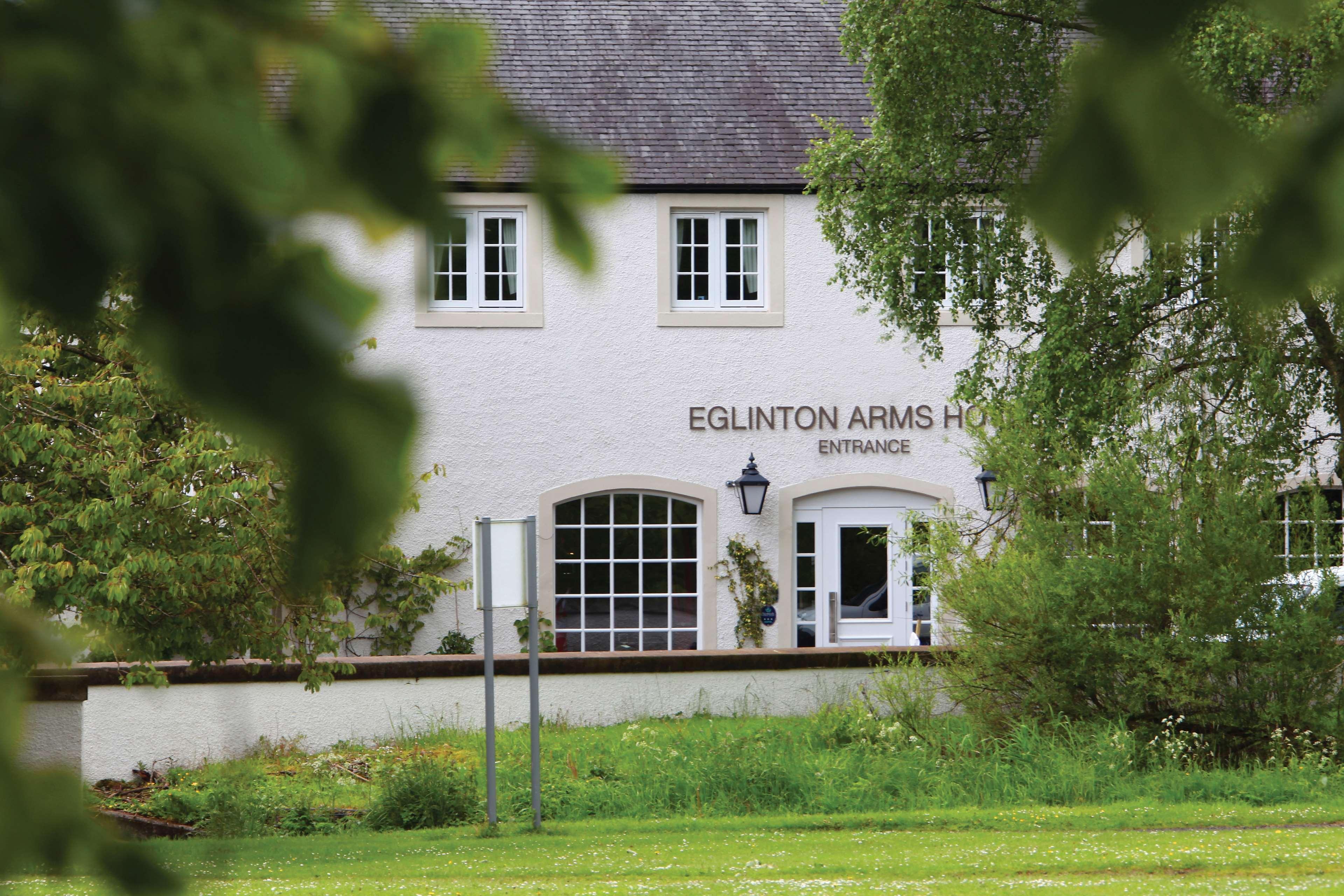 Best Western Glasgow South Eglinton Arms Hotel Eaglesham Exterior photo